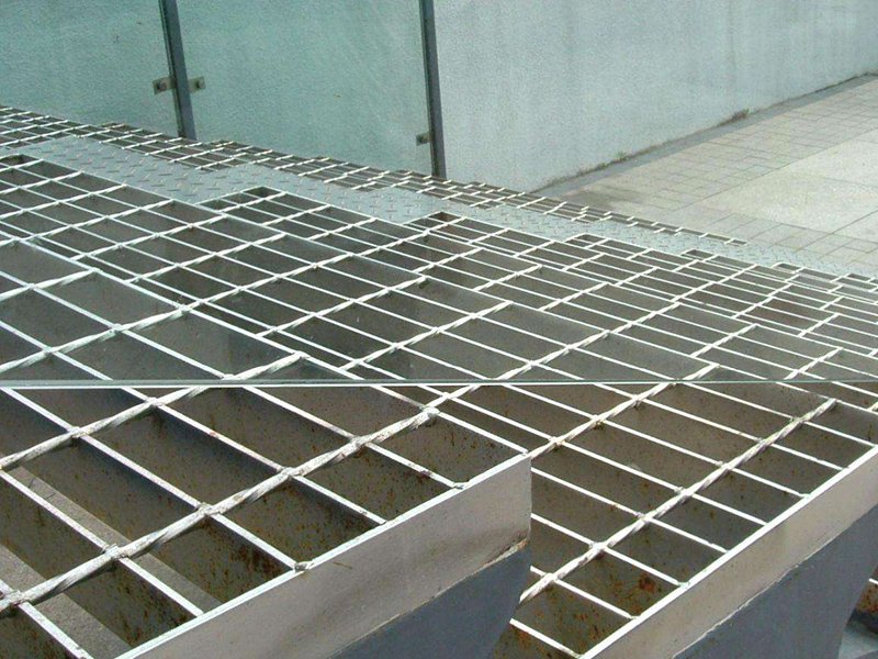 鋼梯踏步板 鋼梯踏步板